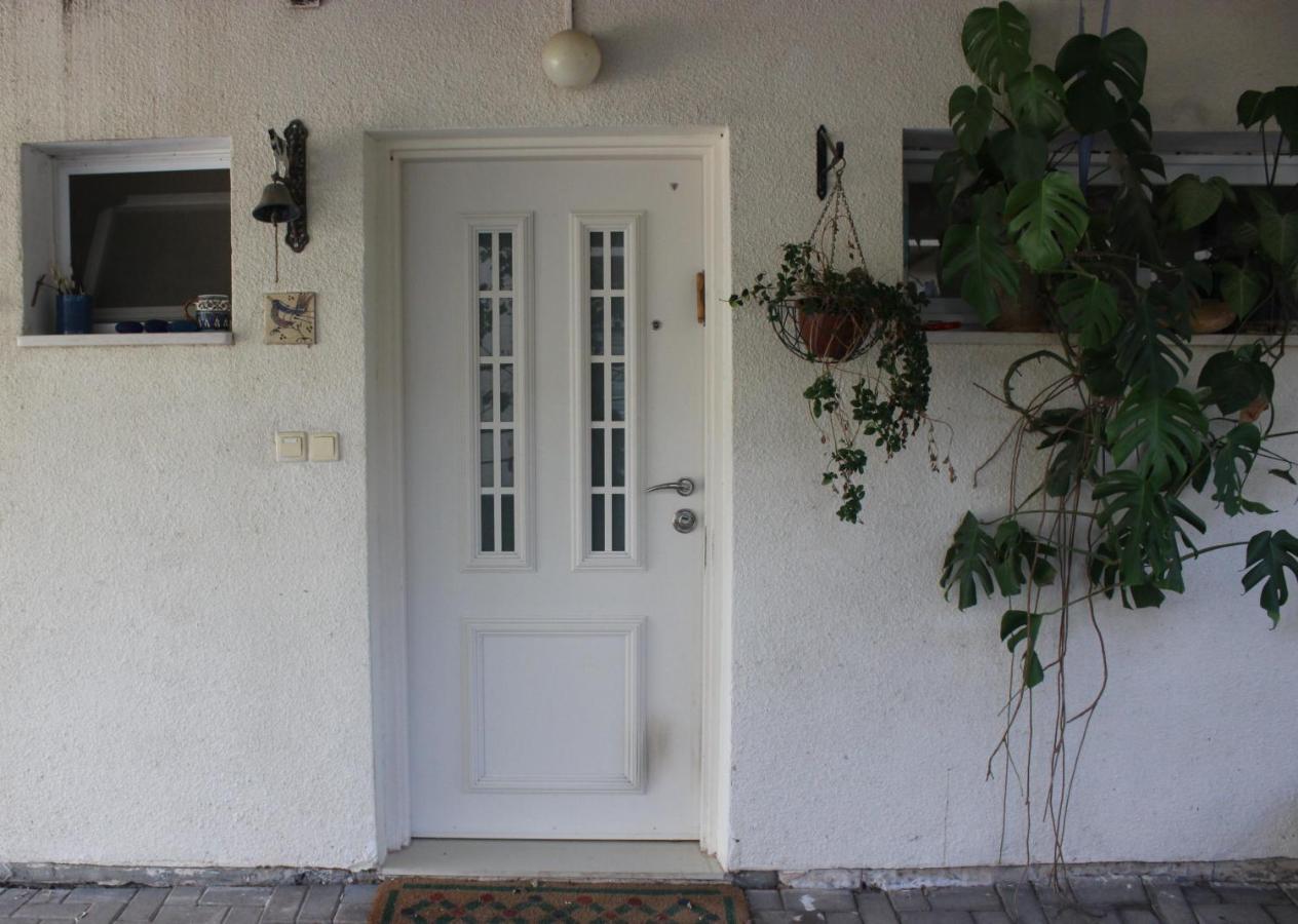 Chez Rothman Sublet Shadmot Devora Exterior foto